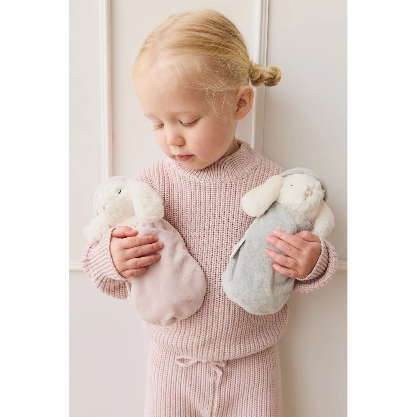 Snuggle Bunnies - Sleeping Penelope