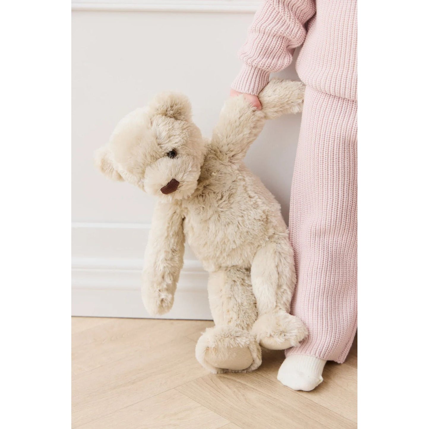 Snuggle Bunnies - Theo The Bear