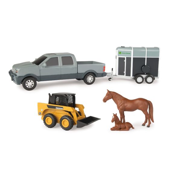 John Deere Pickup and Livestock Trailer Set