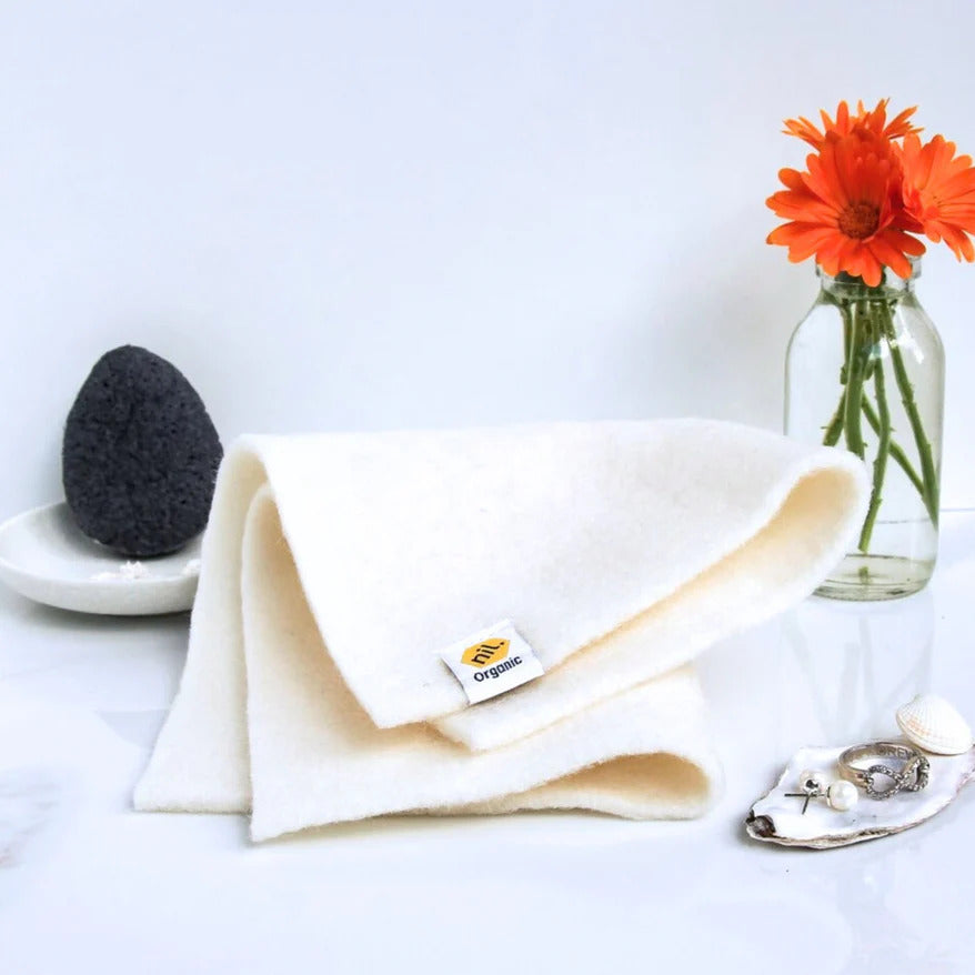 nil. Wool Facecloth