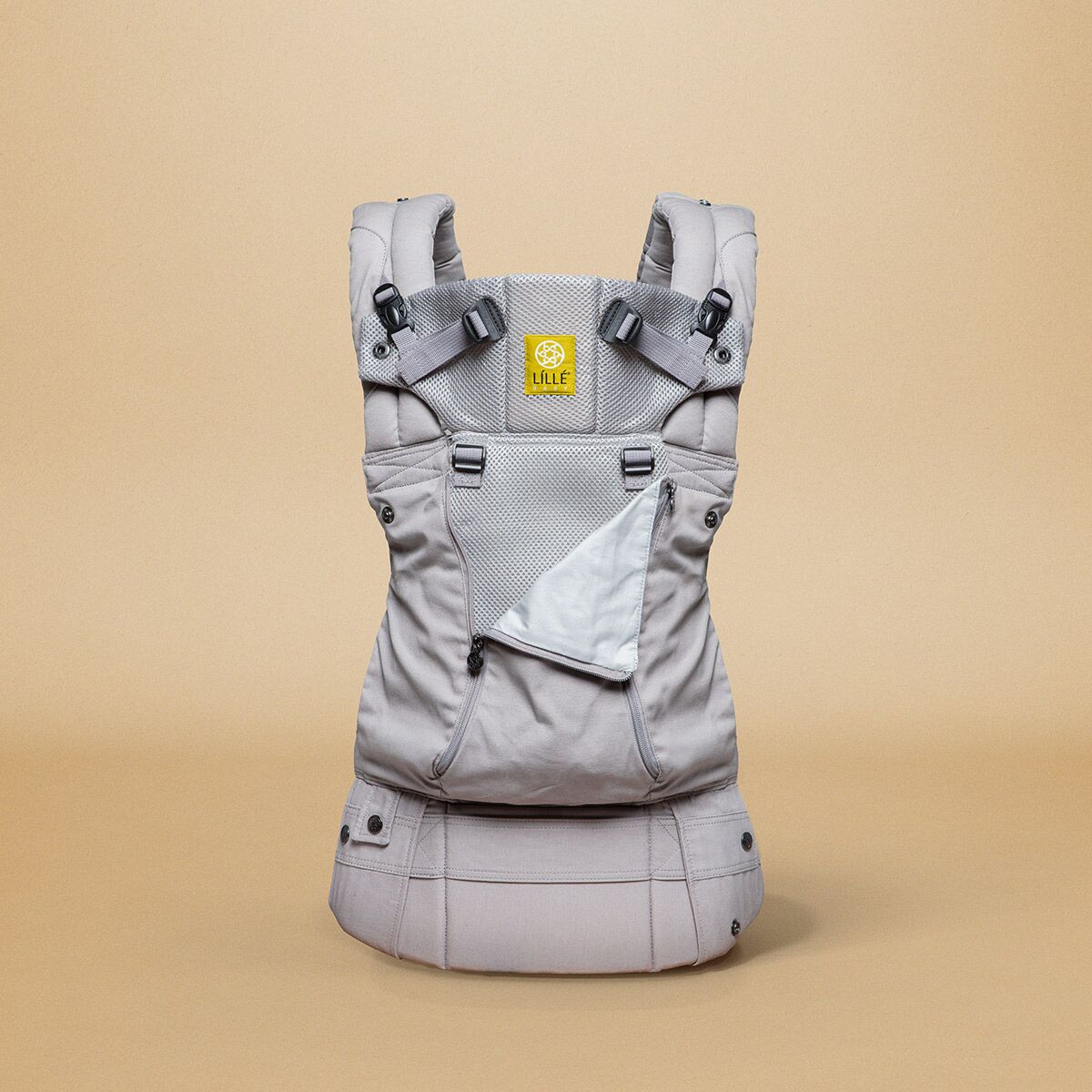 Lillebaby All Seasons Baby Carrier Baby On The Move