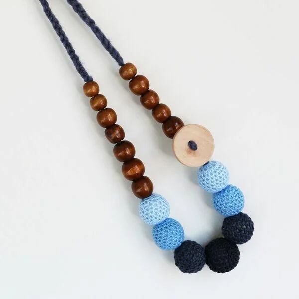 teethingnecklaceblue