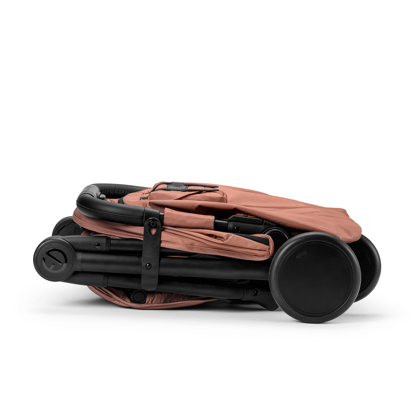 elodie-mondo-stroller-burned-clay-fold