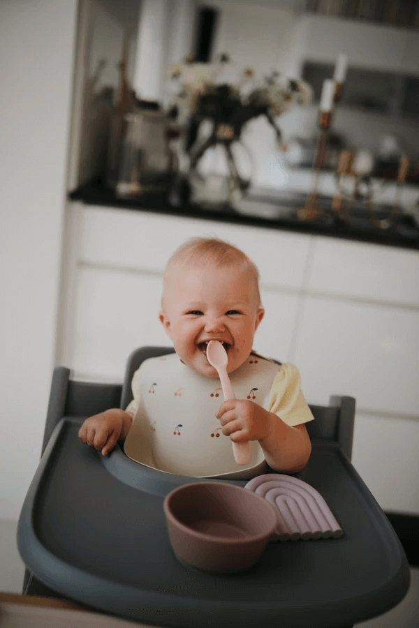 mushie-suction-bowl-cloudy-mauve-ls