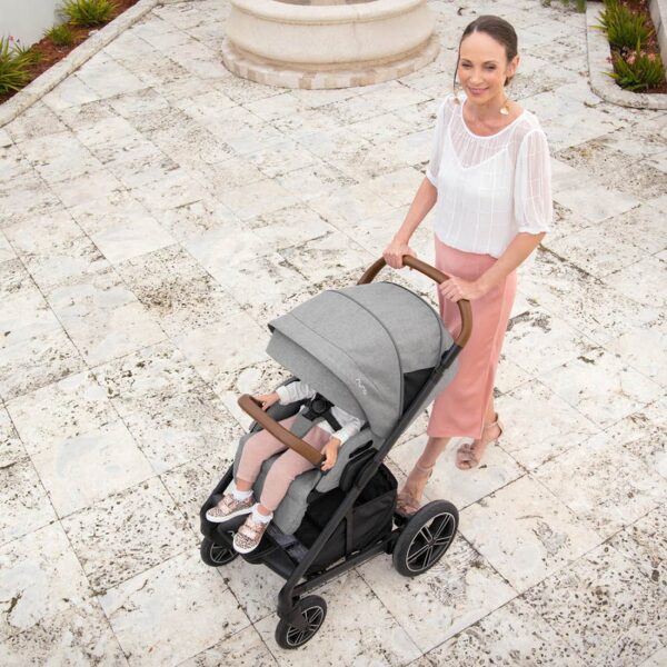 Nuna MIXX Next with MagneTech Secure Snap