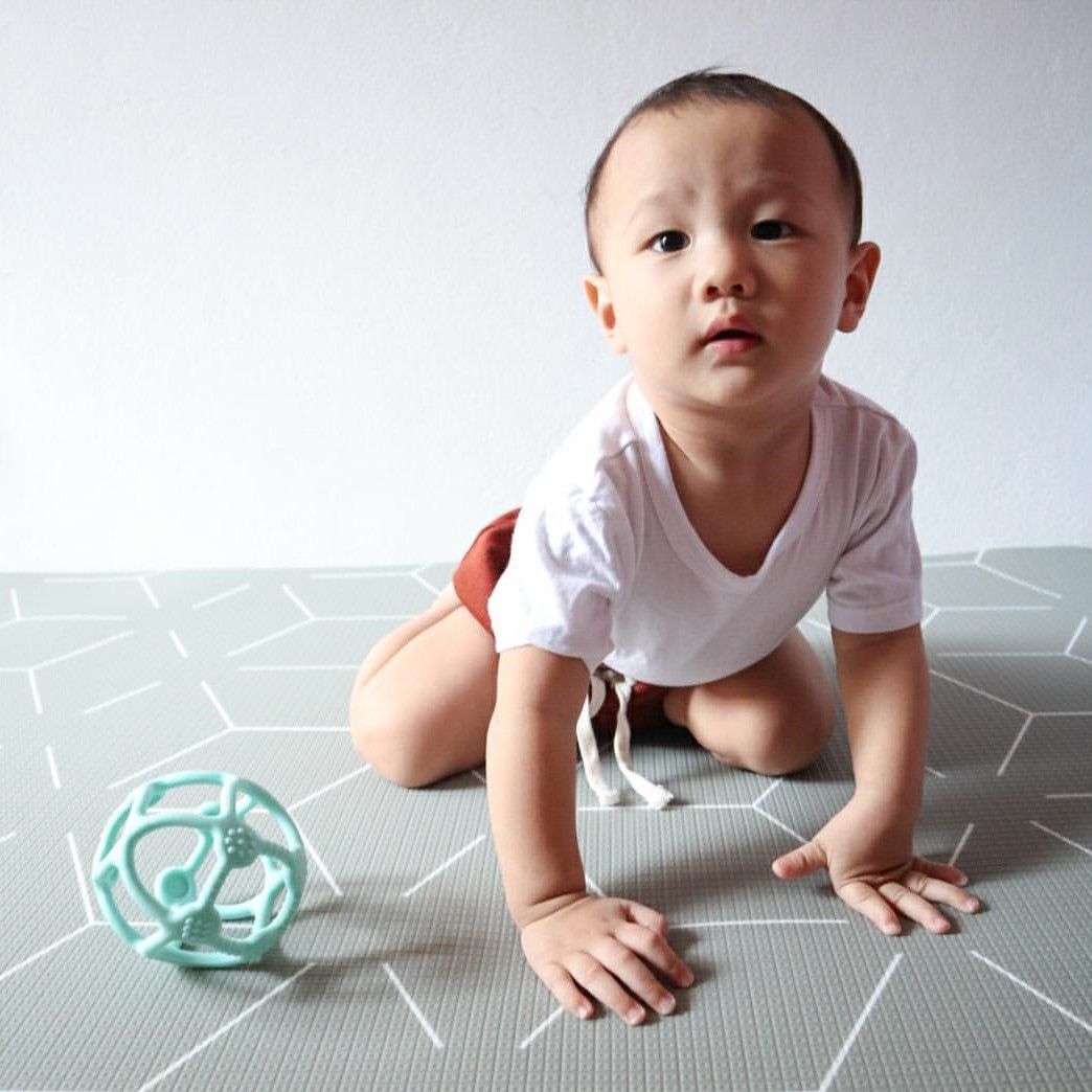 jellystone-designs-sensory-ball-soft-mint-ls