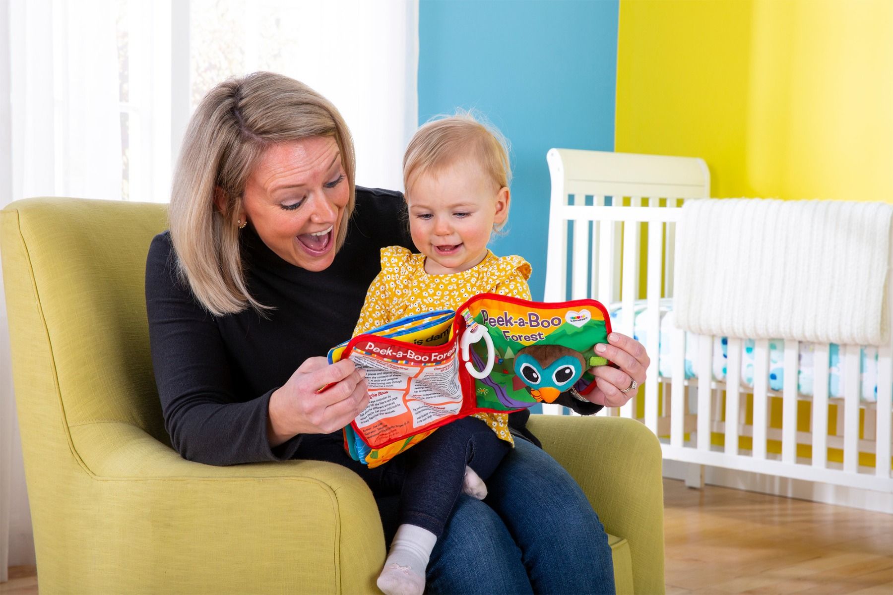 lamaze-peek-a-boo-forest-book-4