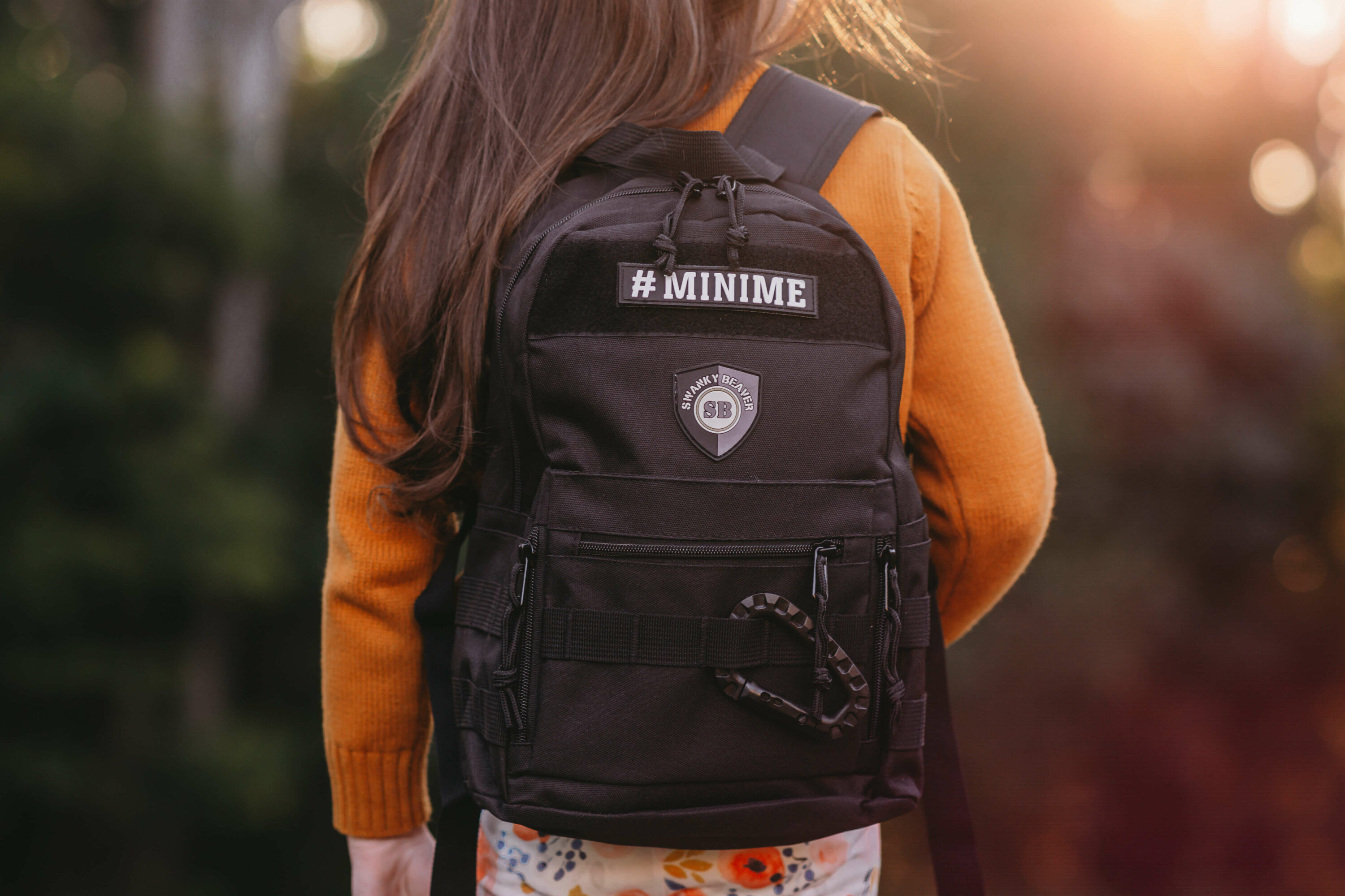swanky-beaver-minime-black-ls4