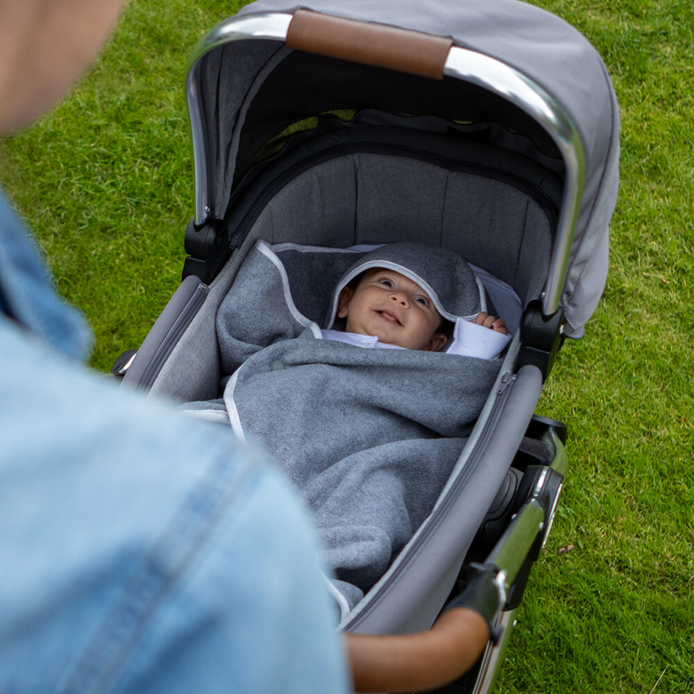 PF-PTB-GY-purflo-cosy-wrap-travel-blanket-minimal-grey-ls