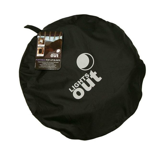 1L000W301-lights-out-blackout-blinds-2
