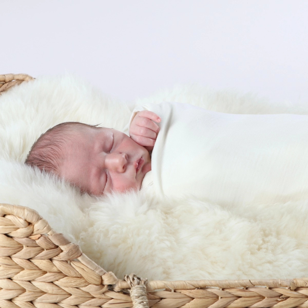 lb10c_little_bee_by_dimples-merino-extra-large-wrap-cream-4