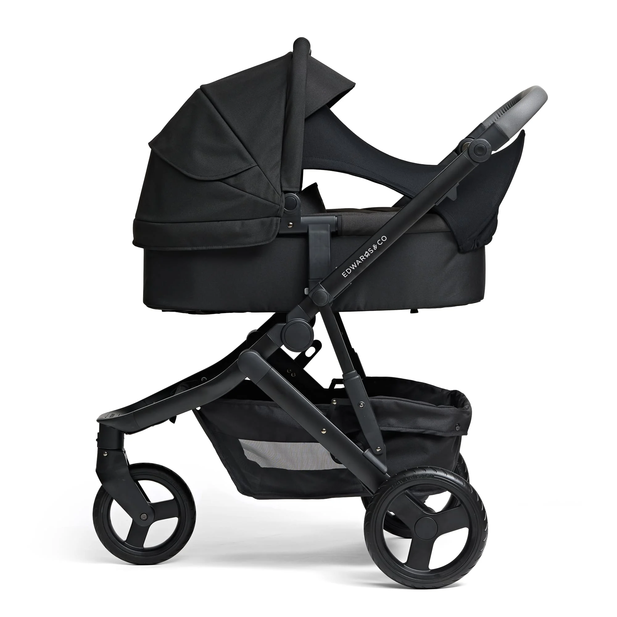 edwards-co-oscar-m2-carry-cot-3