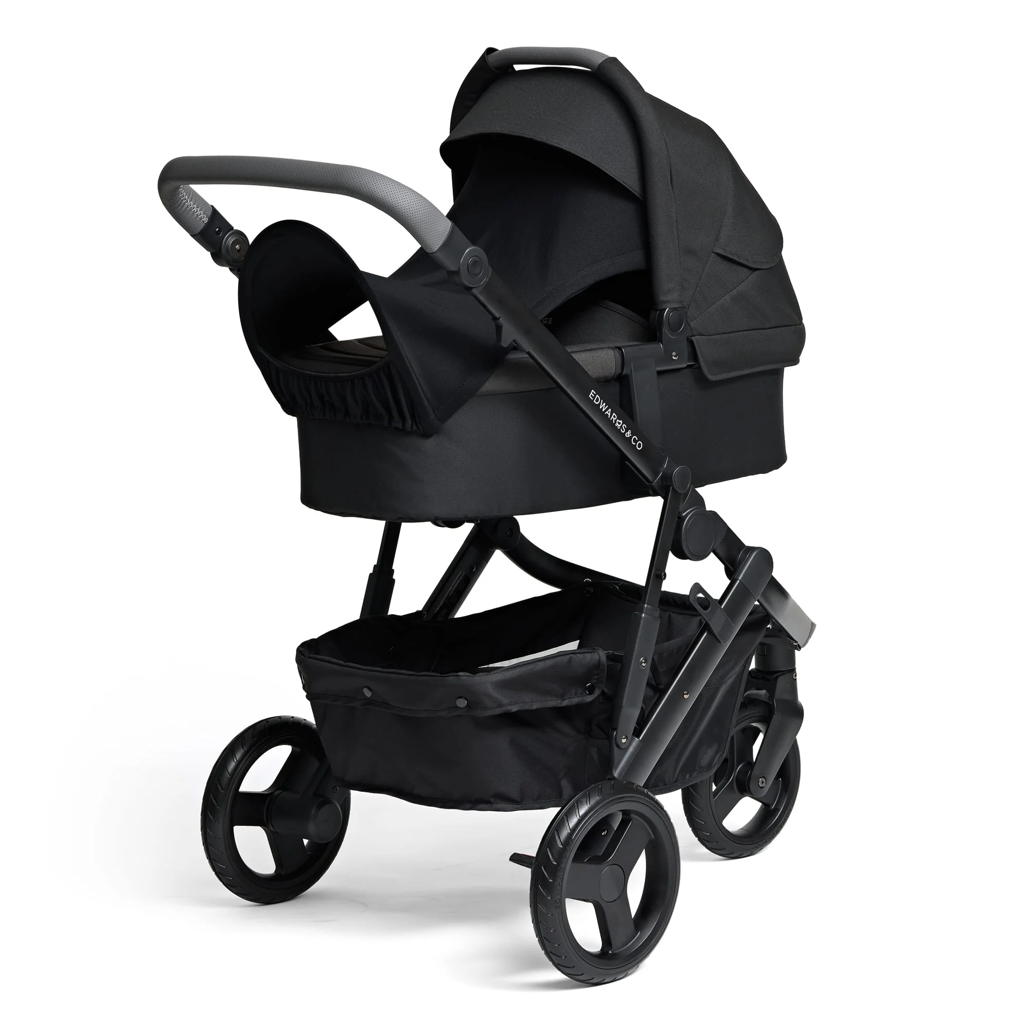 edwards-co-oscar-m2-carry-cot-4