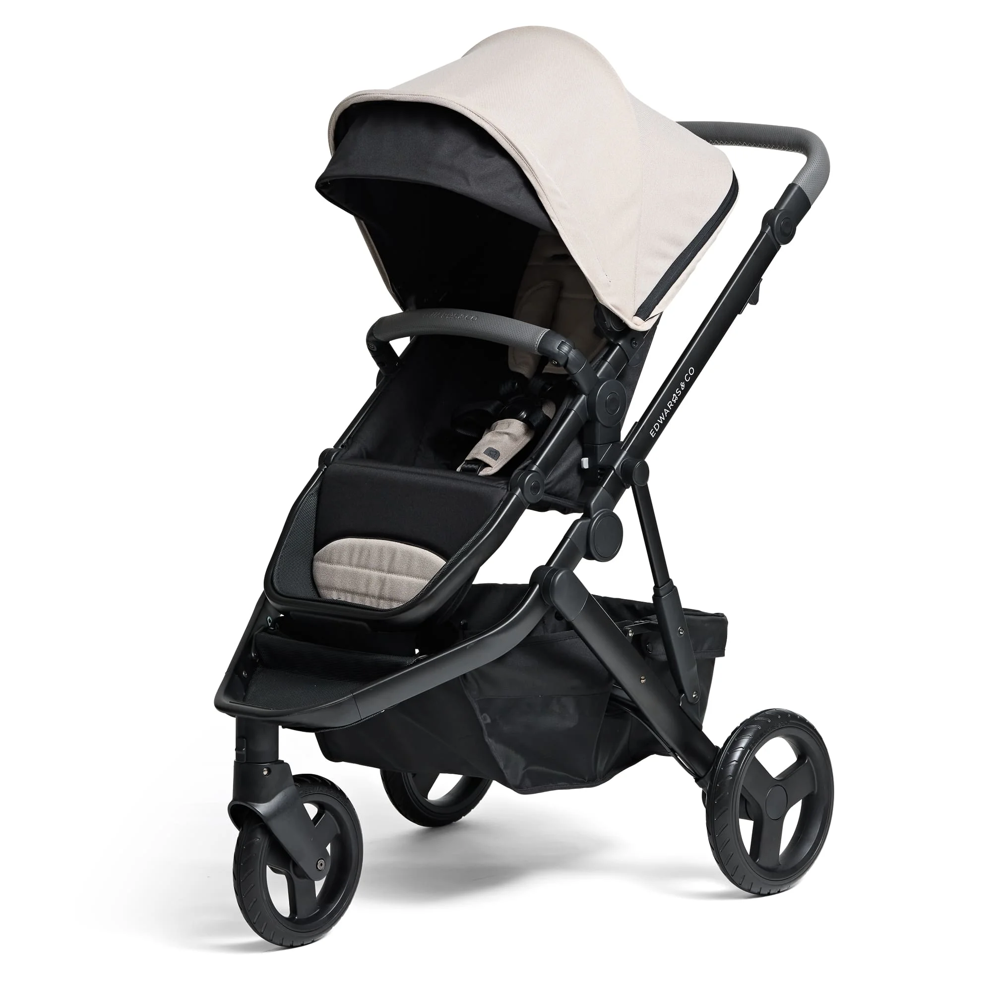 edwards-co-oscar-m2-sand-front-left