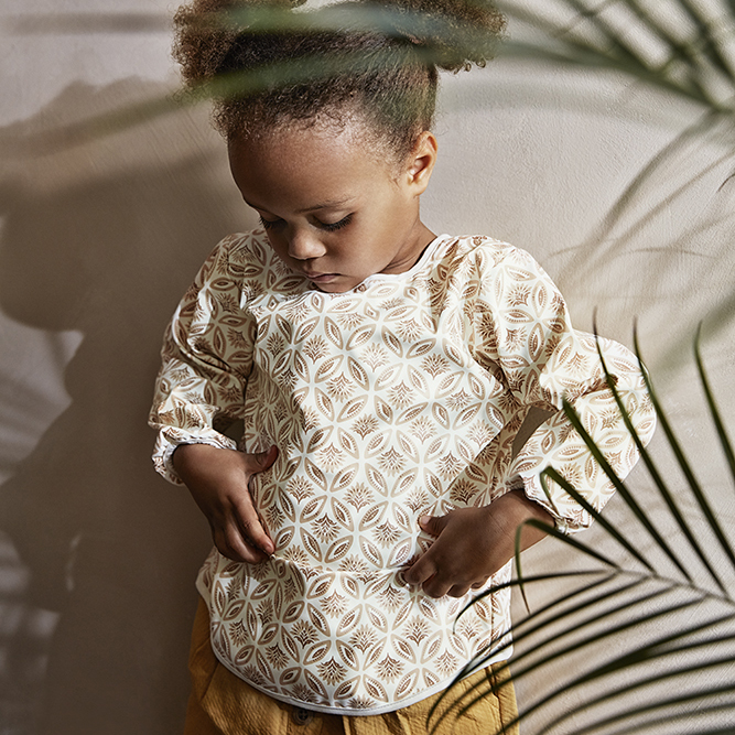 elodie-long-sleeve-bib-sweet-date-ls