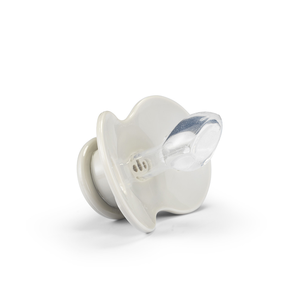 elodie-pacifier-kindly-konrad-2