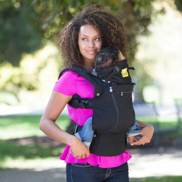 Lillebaby All Seasons Baby Carrier Baby On The Move