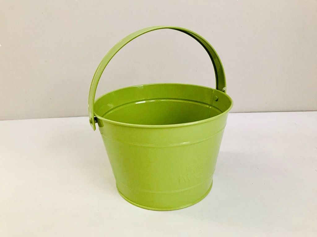 twigz-gardening-bucket-green