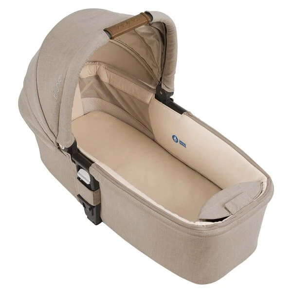 Nuna mixx bassinet overnight sleeping top