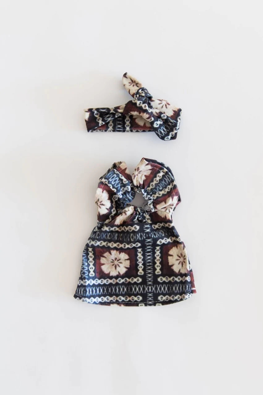 tiny-islands-doll-dress-tapa