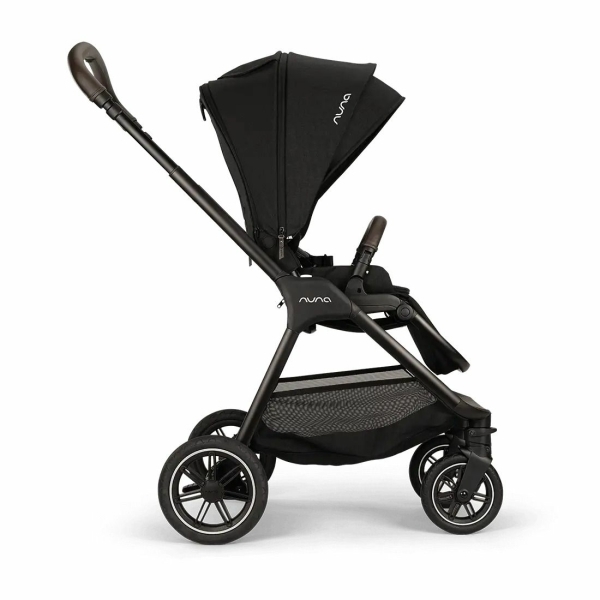 Nuna TRIV Next Baby On The Move