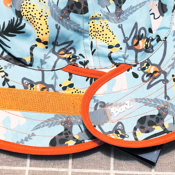 banz-carewear-reversible-sunhat-Jungle-close-up-of-fastening