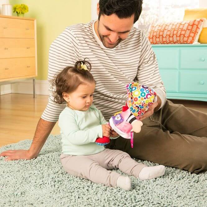 l27182-lamaze-my-friend-sarah-2