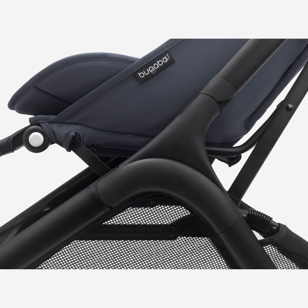 bugaboo-butterfly-black-stormy-blue-6